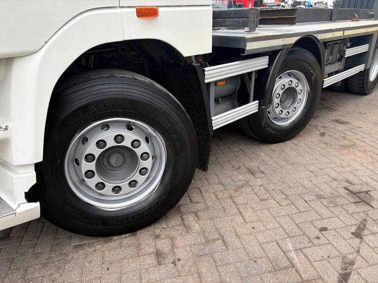 DAF CF 85,460 + 8X2 Steering + Euro 5 5