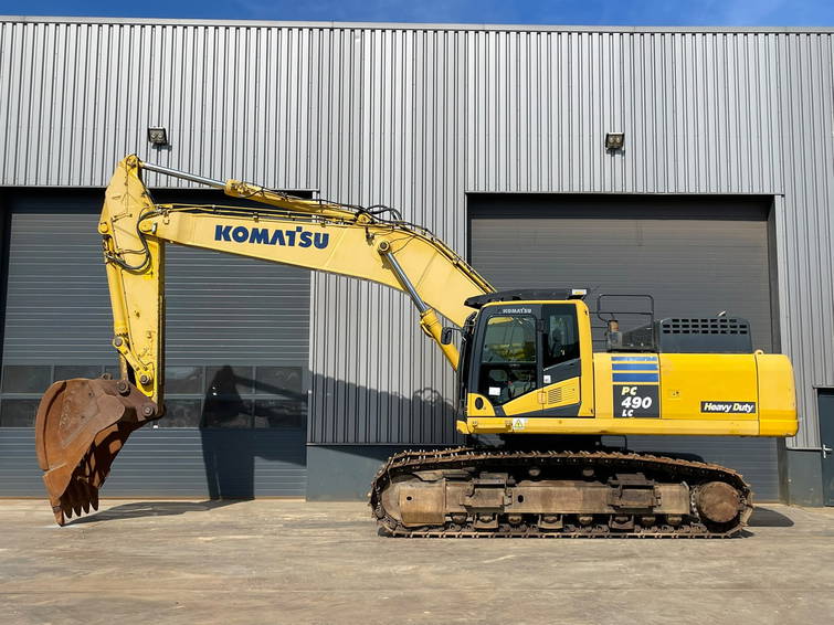 Komatsu PC490LC-10 1