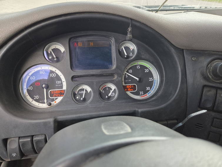 DAF CF 65 220 Closed Box Euro 5 6