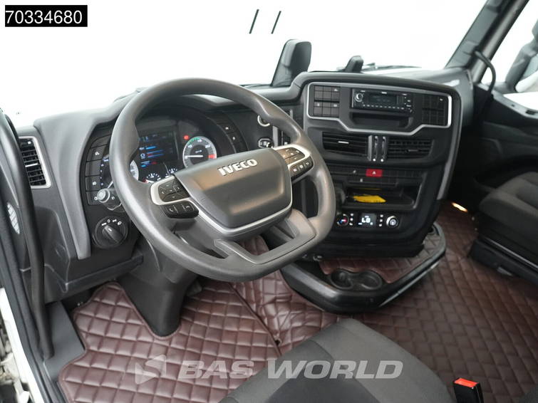 Iveco S-WAY 490 4X2 2xTanks ACC 26