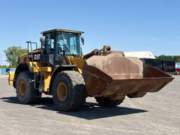 Caterpillar 972 MXE Radlader MIT Schaufel 24,9 Tonnen 9096 h