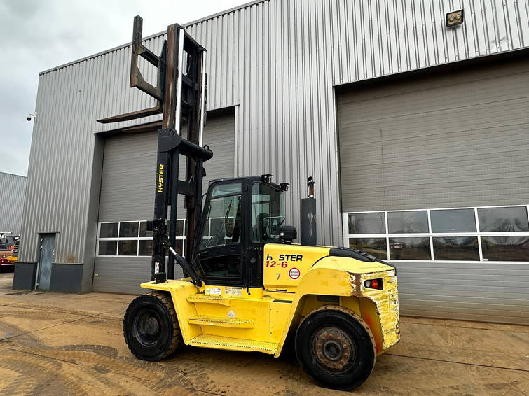 Hyster H12M-6 7