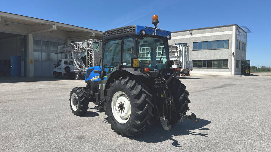 New Holland T4.100LP 3