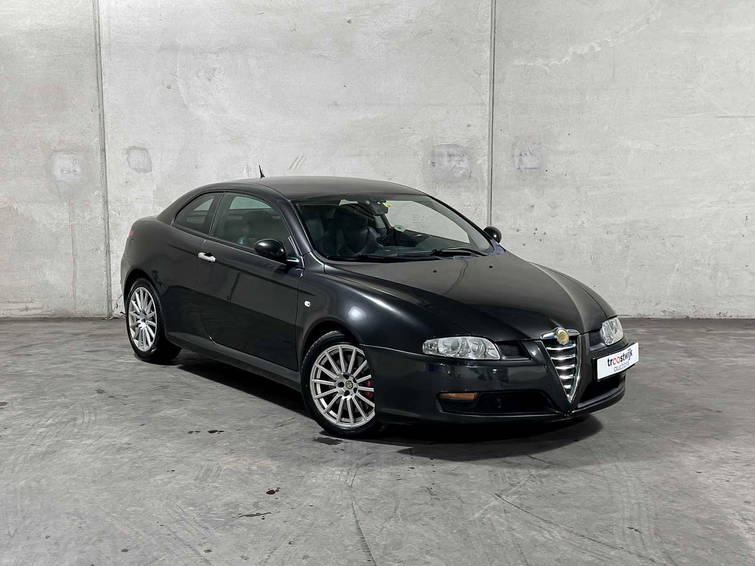 Alfa Romeo GT 3.2 V6 Distinctive 7