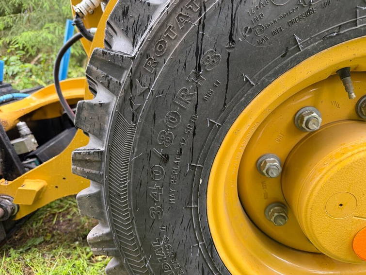 Diversen Entreprenadhjul 4 stycken 340 / 80 R18 Nokian TRI2 17
