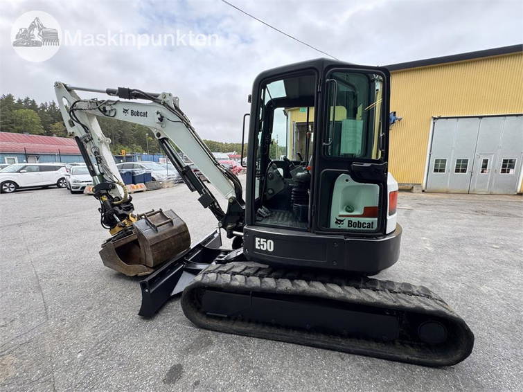Bobcat E50 8