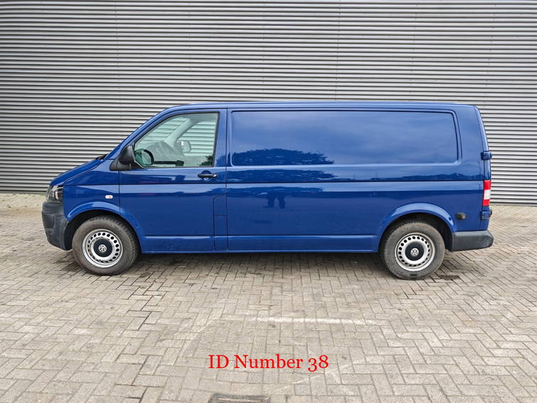 Volkswagen Transporter 2.0 TDI 4Motion 3 Persons Clutch Defect 15