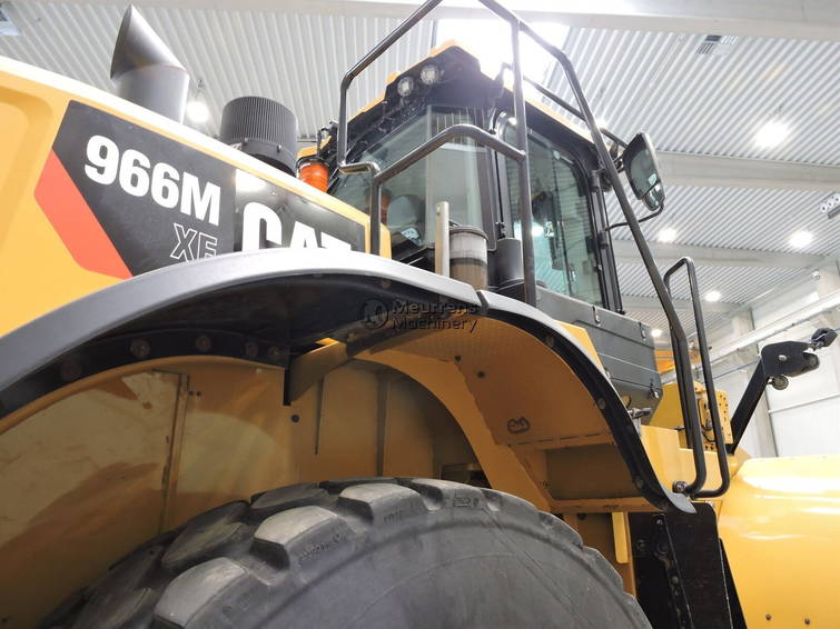 Caterpillar 966M 3rd Function 21