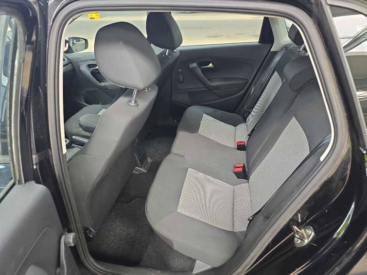 Volkswagen Polo 1.2 TDI BlueMotion Comfortline 16