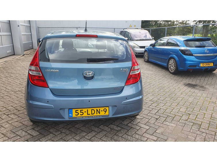 Hyundai i30 1.4i Blue Dynamic 2