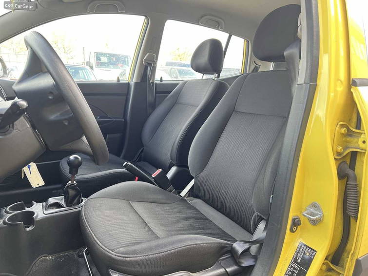 Kia Picanto 1.0 Seven 3