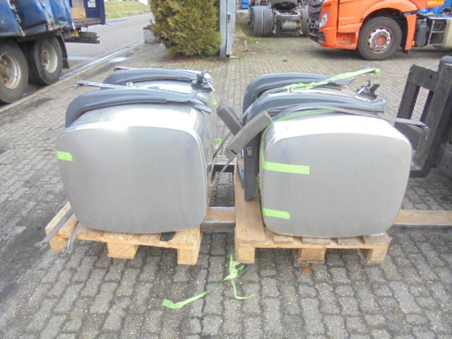 DAF CF XF 400 Liter Tank 2