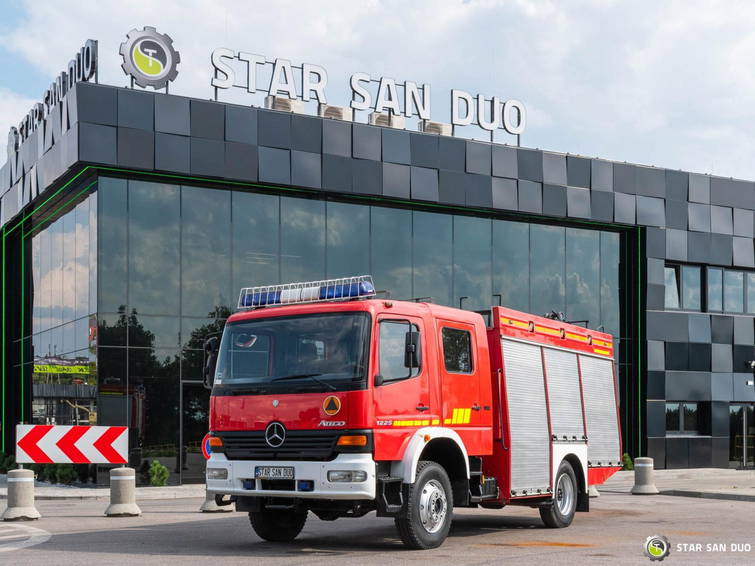 Mercedes-Benz Atego 4x4 1225 Cnbop Fire Brigade 2