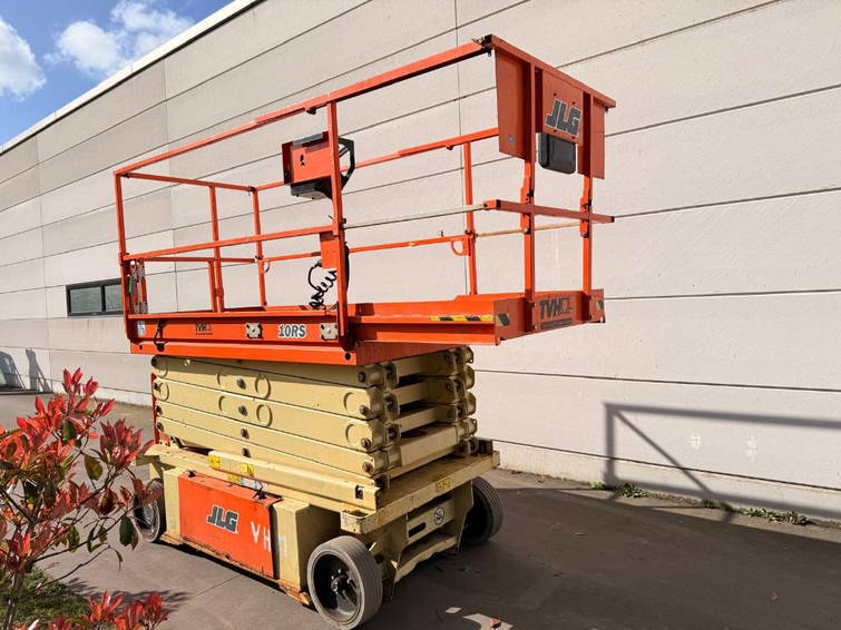 JLG 10 RS 5