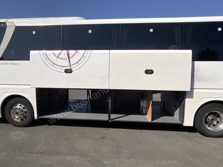 MAN R 07 Lions Coach 6