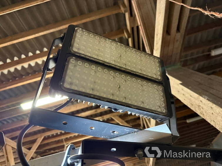 Diversen Link Tower 4x400W Satema Link Tower 4x400W 24