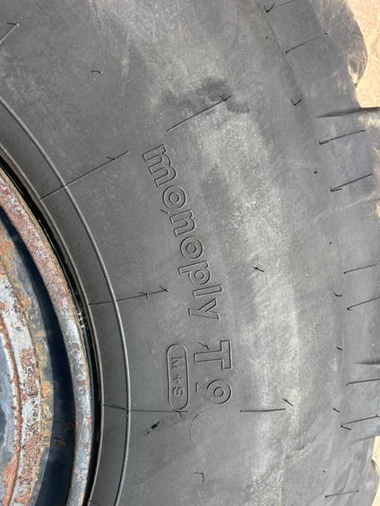 Uniroyal 14.00R20 8