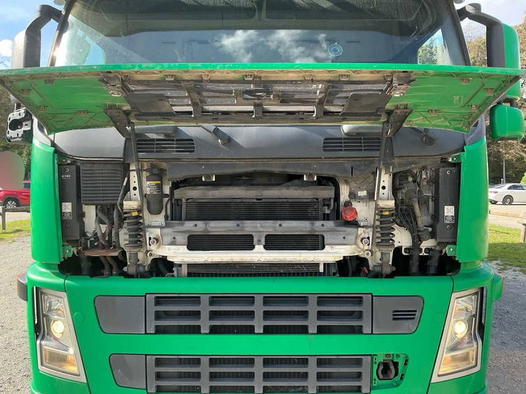 Volvo Fmfh 4x2R 8.0 11