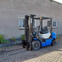 Komatsu FD25T-12