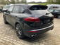 Porsche Cayenne S e-hybrid SUV 3 thumbnail