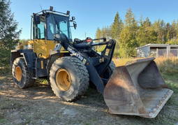Komatsu WA250 Only 8.200hrs 3-4th Function