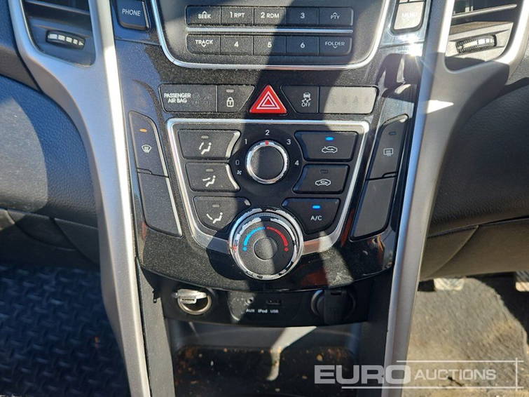 Hyundai i30 29