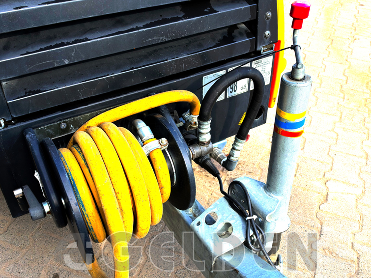 Kaeser M27 PE- Kubota 2,7 m3 - min 7 Bar 18 kW 2
