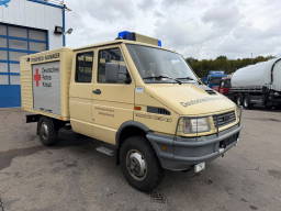Iveco Daily 40 40-10 4x4 Turbo Allrad Doka 7 Sitzer AHK
