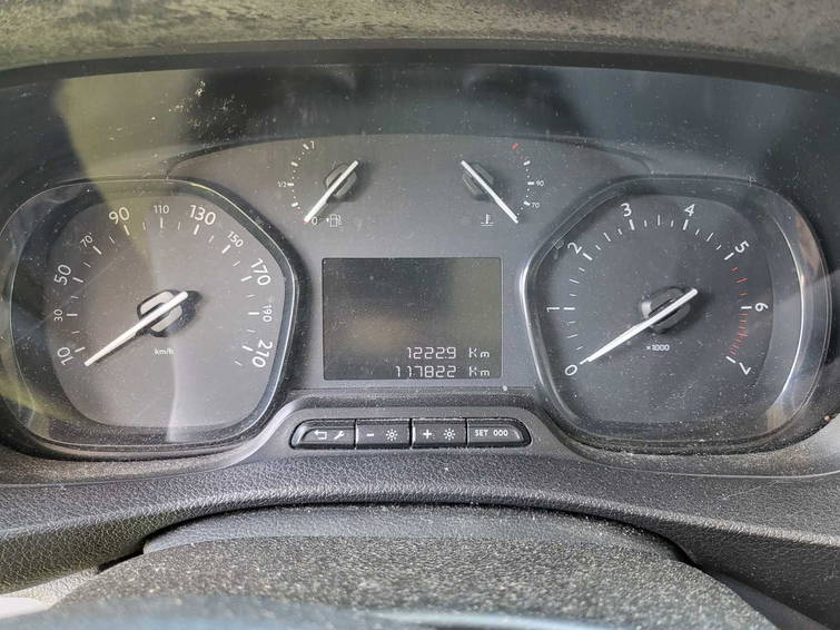 Peugeot Expert 1.5 BlueHDI Prem 7