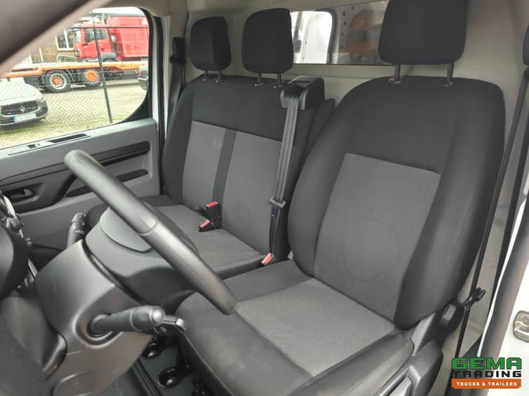Citroën Jumpy Euro6AR - L2H1 - Navigation - Manual - 3 Seats 5