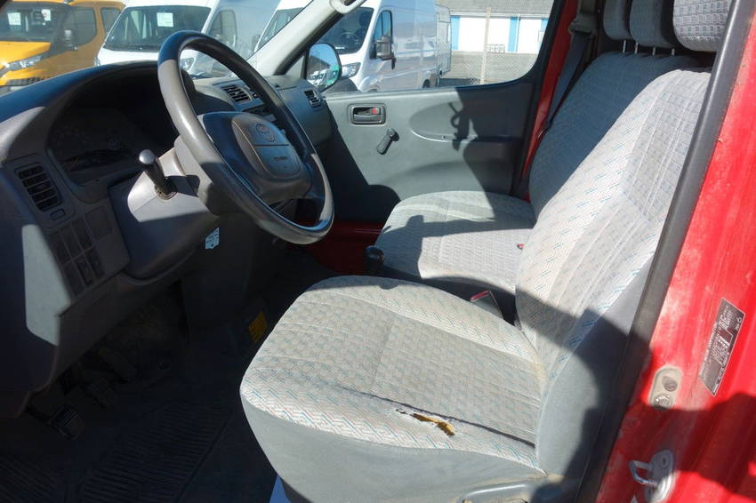 Toyota HiAce 2,5 D4D 88 Kort 5