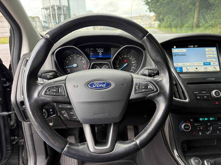 Ford Focus Wagon 1.0 Titanium 11