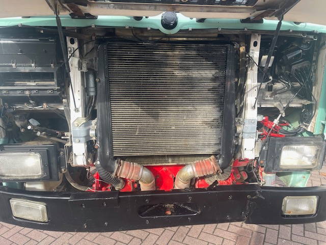 Scania P112 360 8x4 18