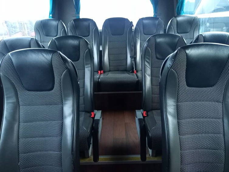Mercedes-Benz Atego 12