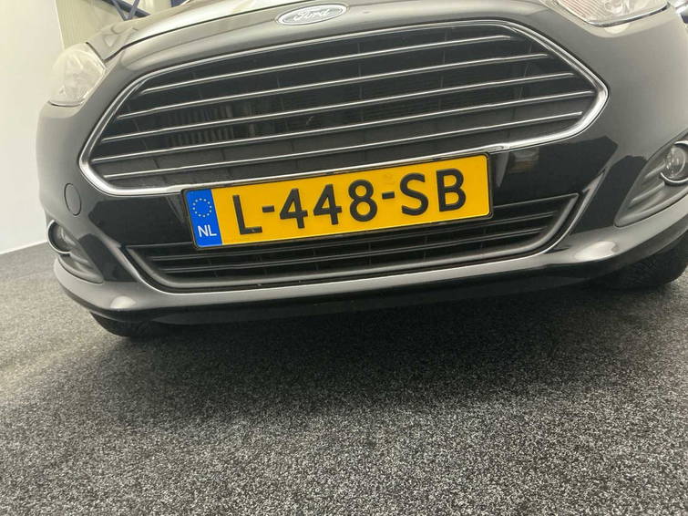 Ford Fiesta 1.0 EcoB. Titanium X 15