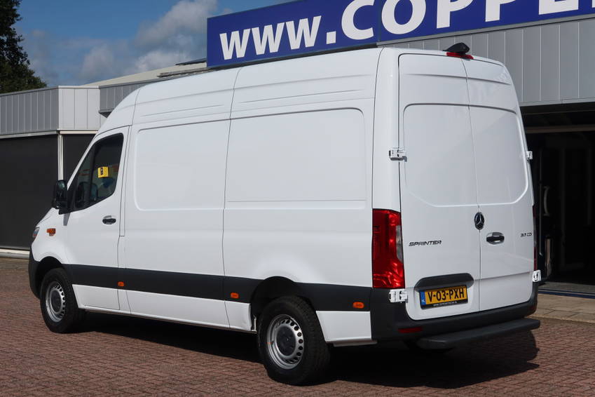 Mercedes-Benz Sprinter 317 CDI 3