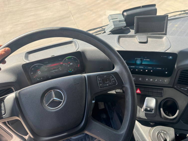 Mercedes-Benz Arocs 3540 B 8x4 Stetter AM9FH 9