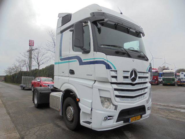 Mercedes-Benz Actros 1943 LS NL Truck 3