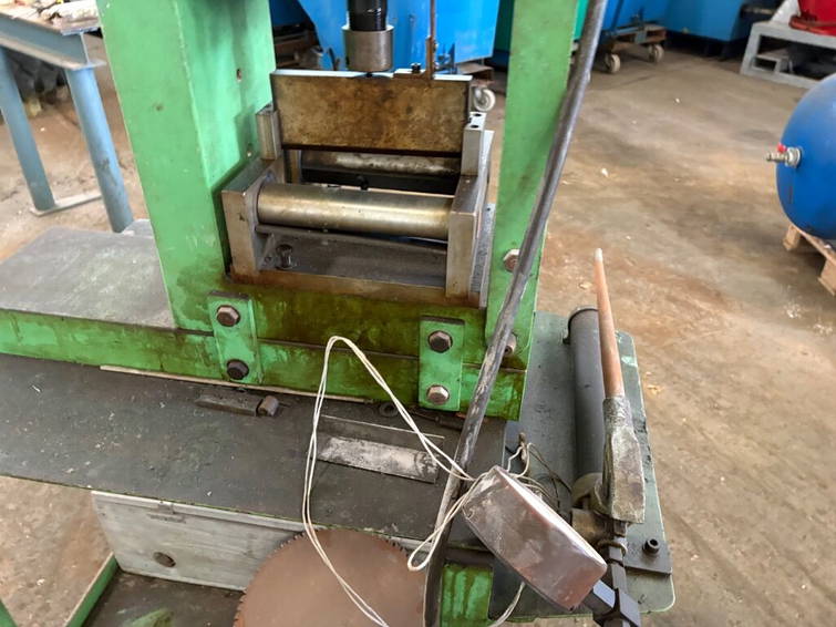 Diversen Værkstedsudstyr Hydraulisk presse 0-1 5 ton 10