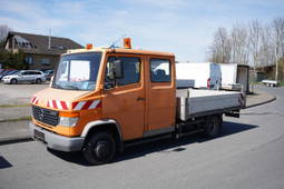 Mercedes-Benz Vario 512D Doppelkabine mit Blatt+Blatt Federung