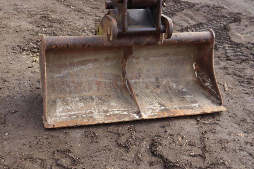 Takeuchi TB045 13