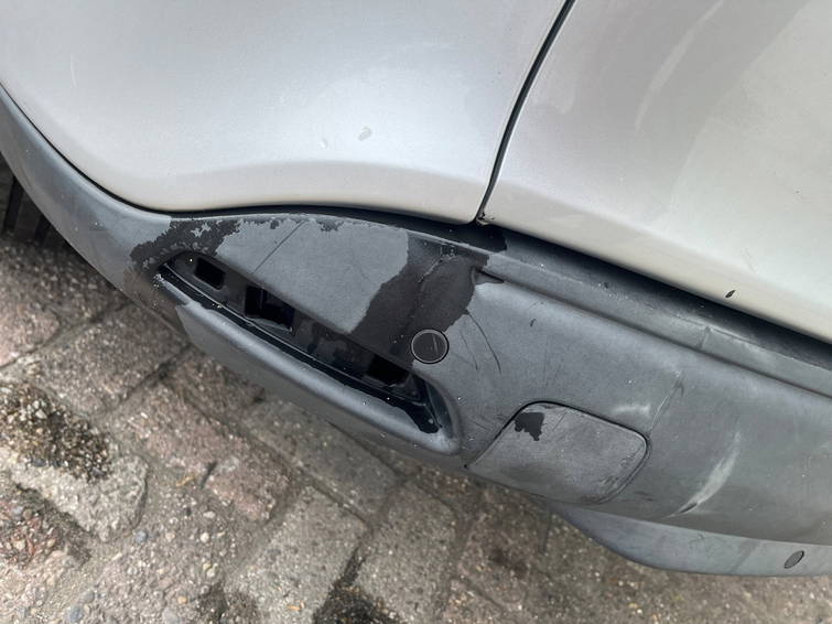 Renault Clio Estate 1.5 dCi ECO Expression Schadeauto 12