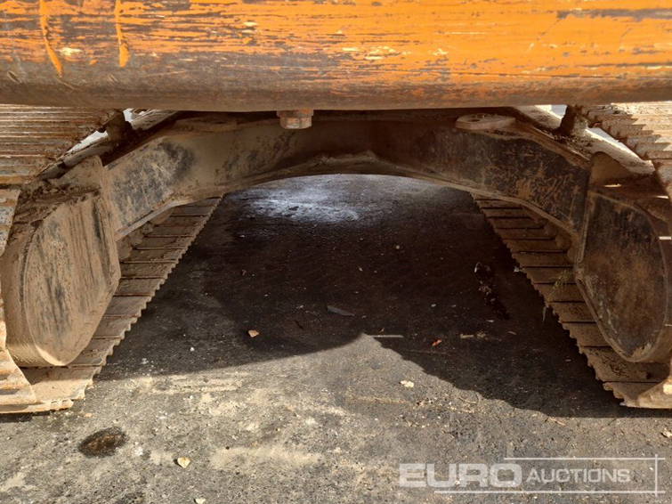 Hitachi EX215 Fiat-Hitachi 16