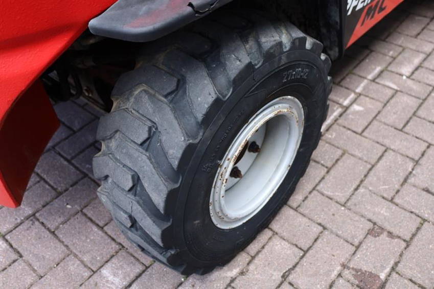 Manitou MC 30 MC30-4 Valid Inspection, Diesel, 4x4 Drive, 3t Cap 14