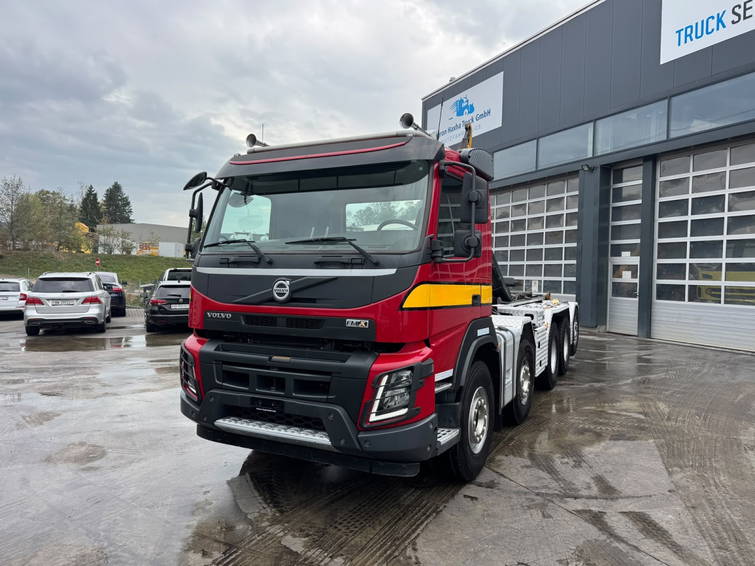 Volvo FMX 540 10x4 Moser 1