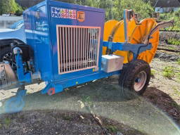 Omac F10 Stretching Machine. Like New.