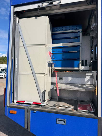 Iveco FF135E24 4x4 Allrad THW GKW Seilwinde 9-Sitzer 11