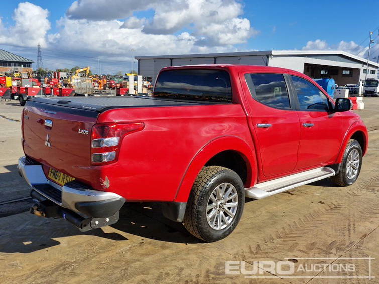Mitsubishi L 200 4Life 5