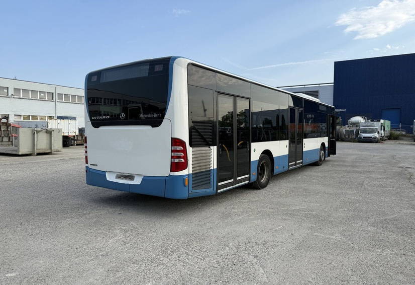 Mercedes-Benz O 530 4