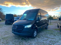 Mercedes-Benz Sprinter 317